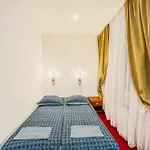 Fry House Hostel - 15Min To Dworzec Zachodni, 5Min To Klub Progresja 旅馆